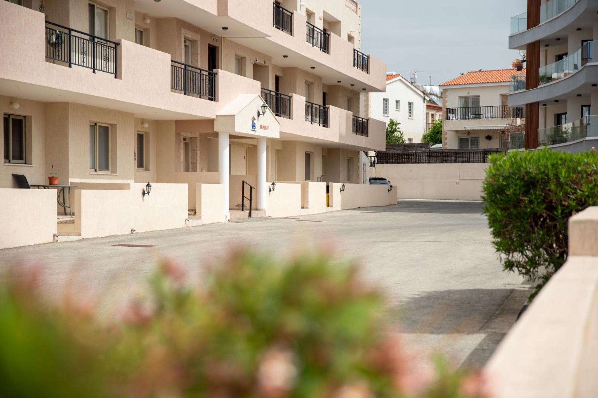 Royal Seacrest F G5 Ground Floor Apartment Pafos Dış mekan fotoğraf